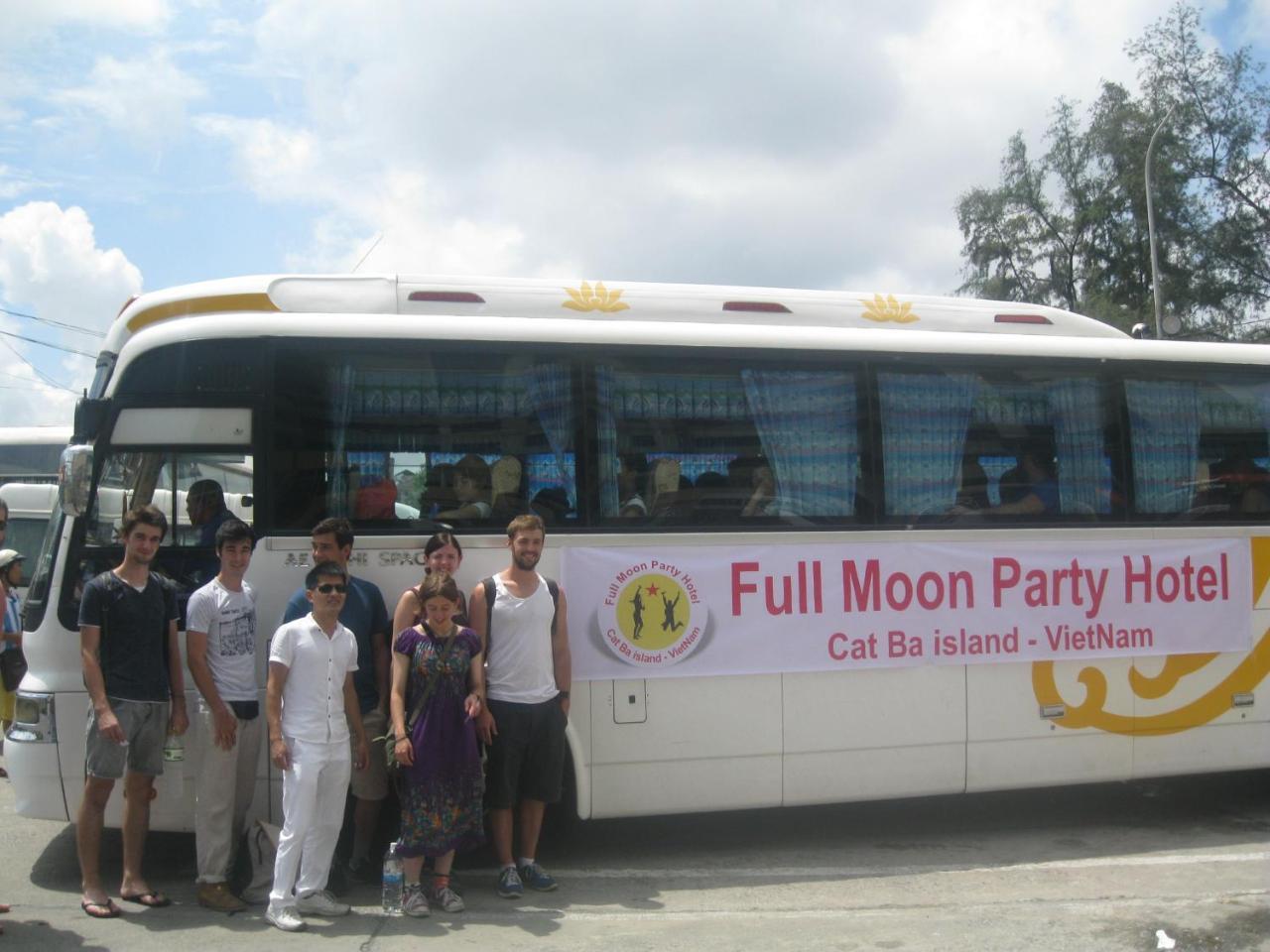Full Moon Party Hotel Hai Phong Buitenkant foto